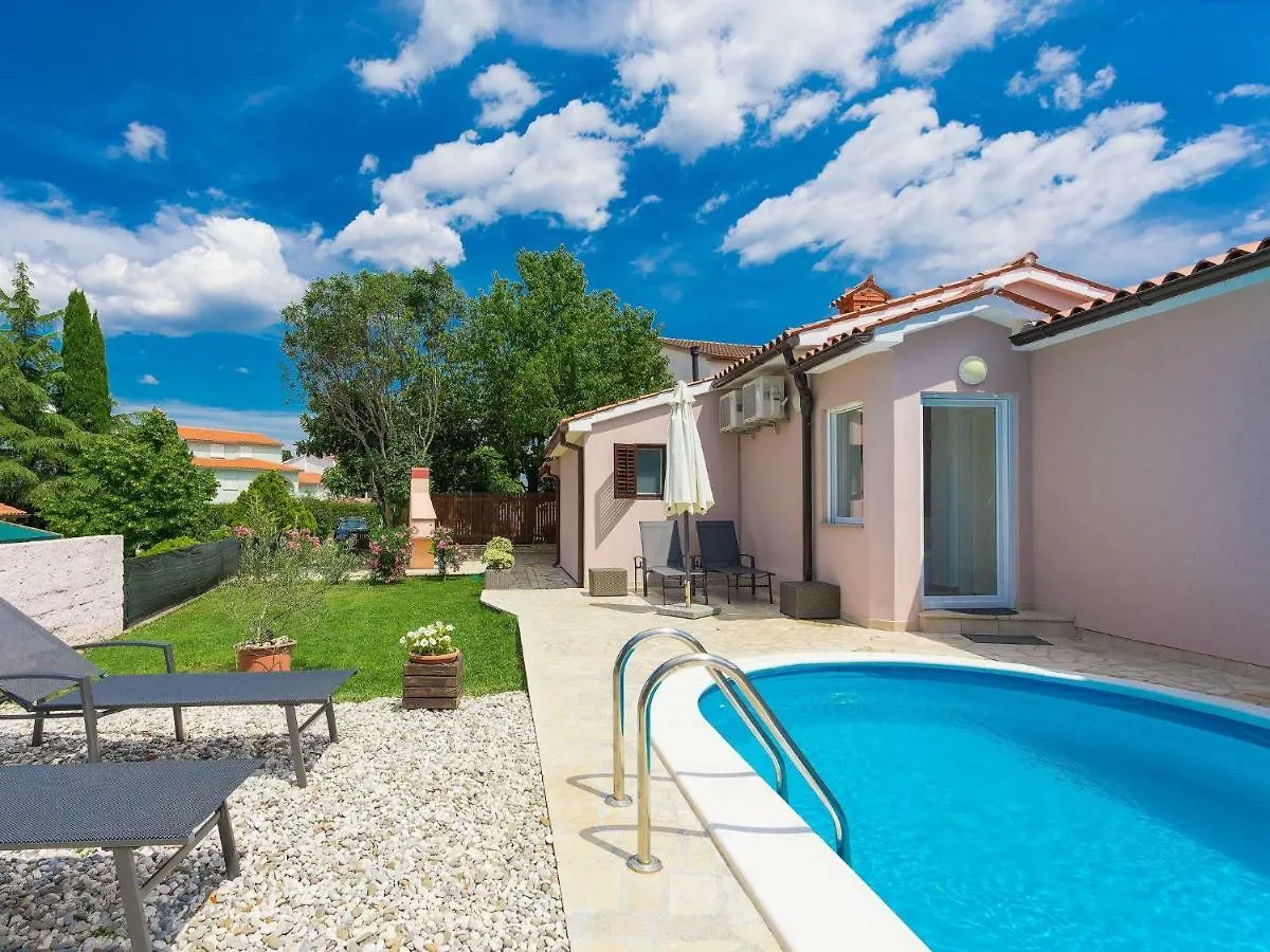 Holiday Home Lino By Interhome Stinjan 0*,