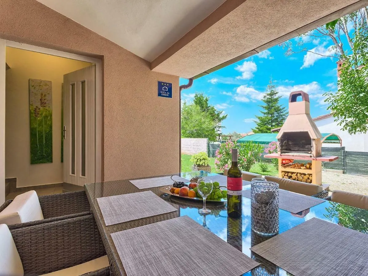Holiday Home Lino By Interhome Stinjan